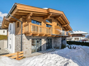 Sunny holiday home with sauna in Piesendorf